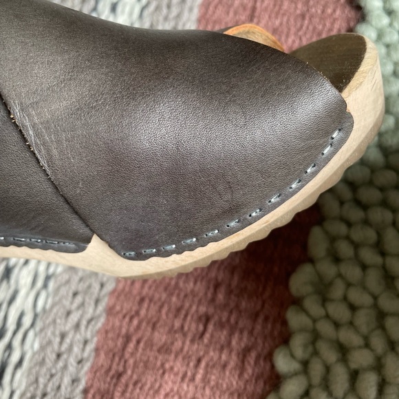 Bosabo France 🇫🇷 Gorgeous Handmade Leather Low Heel Wooden Soles - Size 8/8.5 - Picture 15 of 15